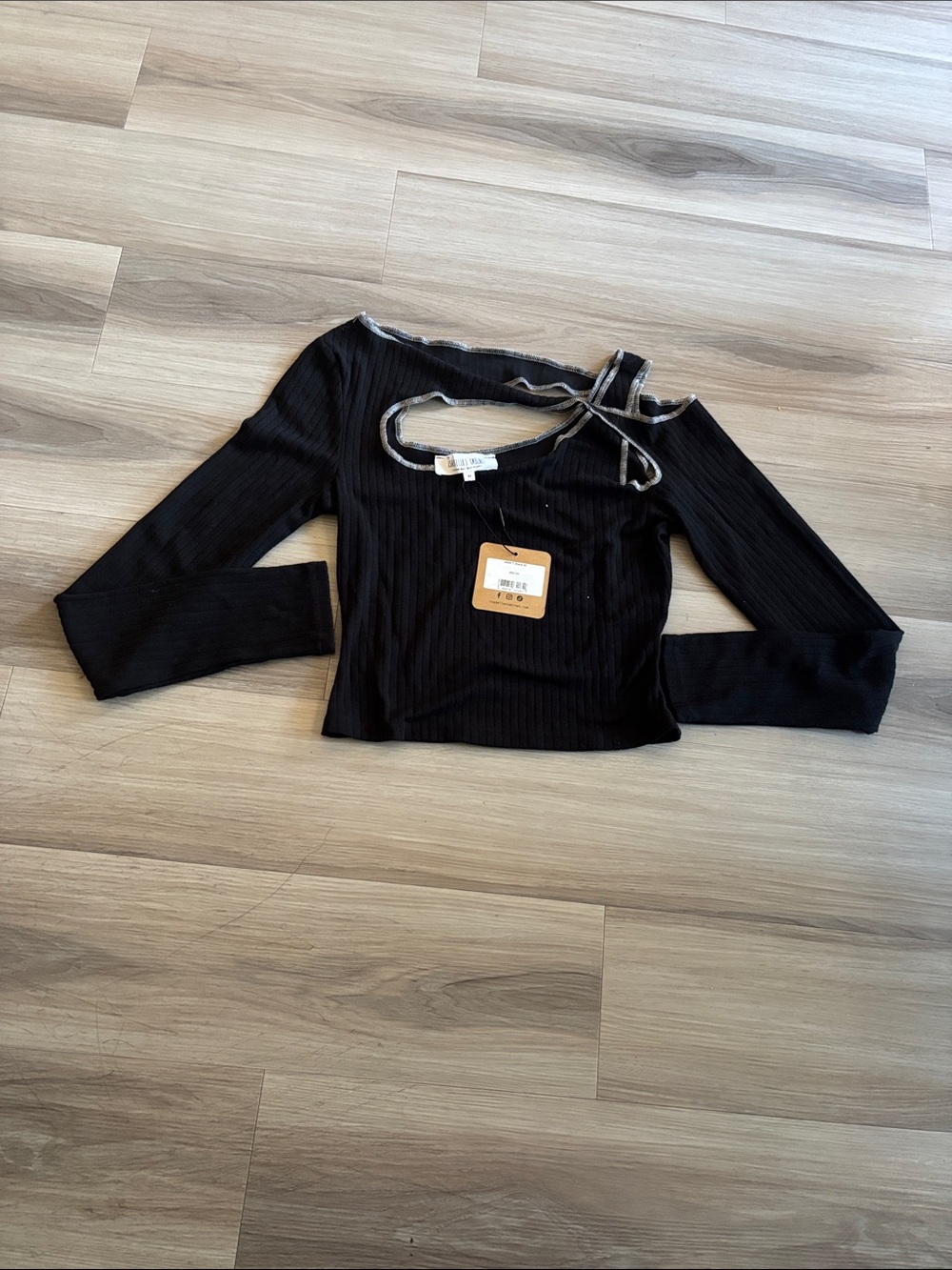 Ribbed Black Long-Sleeve Cutout Top with Contrast Trim
